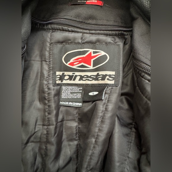 ALPINESTARS TECHNO APRILIA 
Mens Leather Motorbike Jacket Size L - Picture 5 of 10